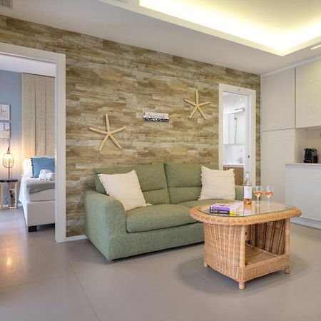 Cozy Marine Apt With Jacuzzi - 250Mt From Sea Polignano a Mare Exterior photo