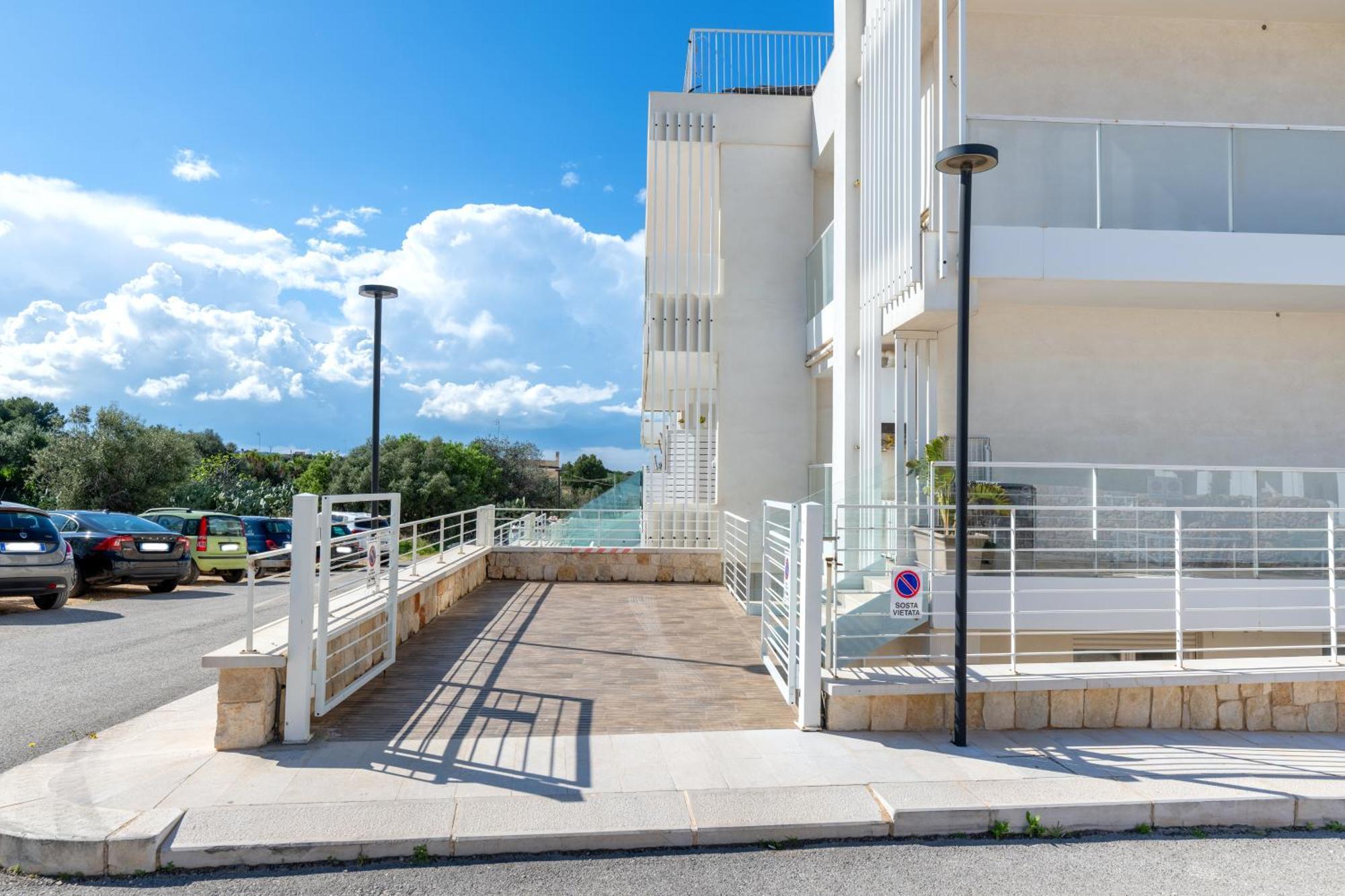 Cozy Marine Apt With Jacuzzi - 250Mt From Sea Polignano a Mare Exterior photo
