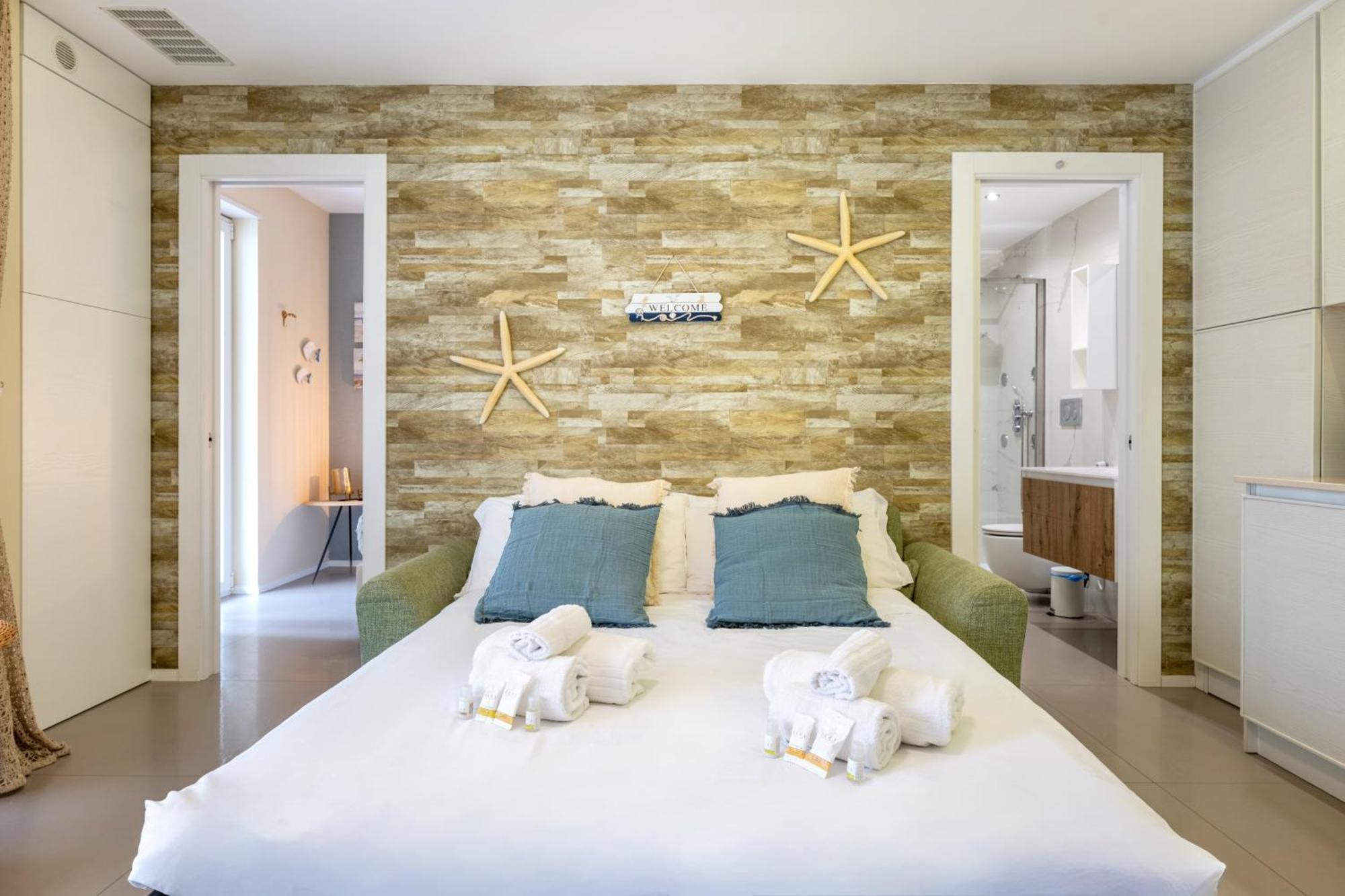 Cozy Marine Apt With Jacuzzi - 250Mt From Sea Polignano a Mare Exterior photo
